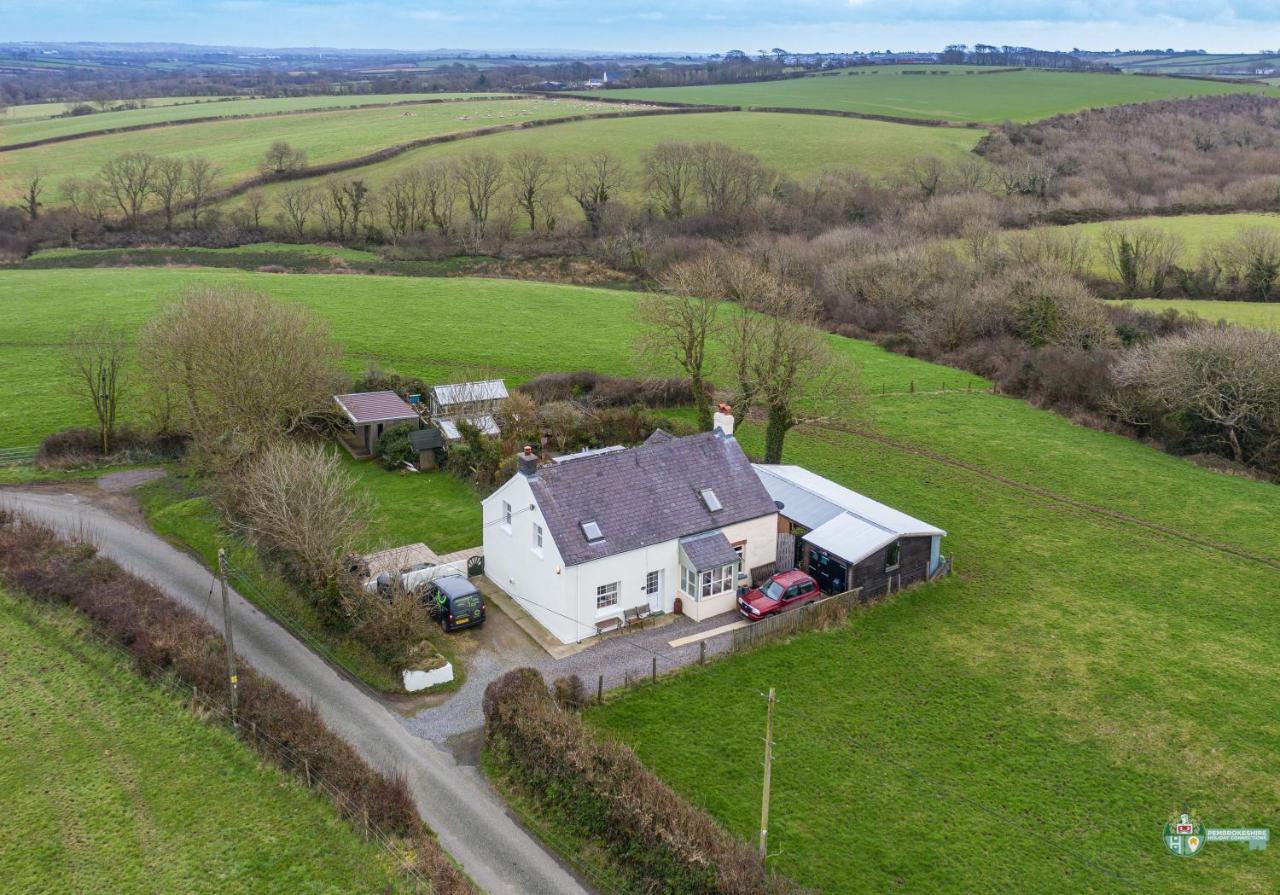 Lambston Cottage - A Pembrokeshire Home Away From Home Pelcomb Екстериор снимка