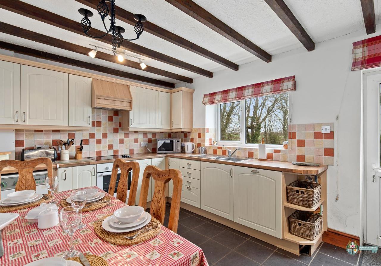 Lambston Cottage - A Pembrokeshire Home Away From Home Pelcomb Екстериор снимка