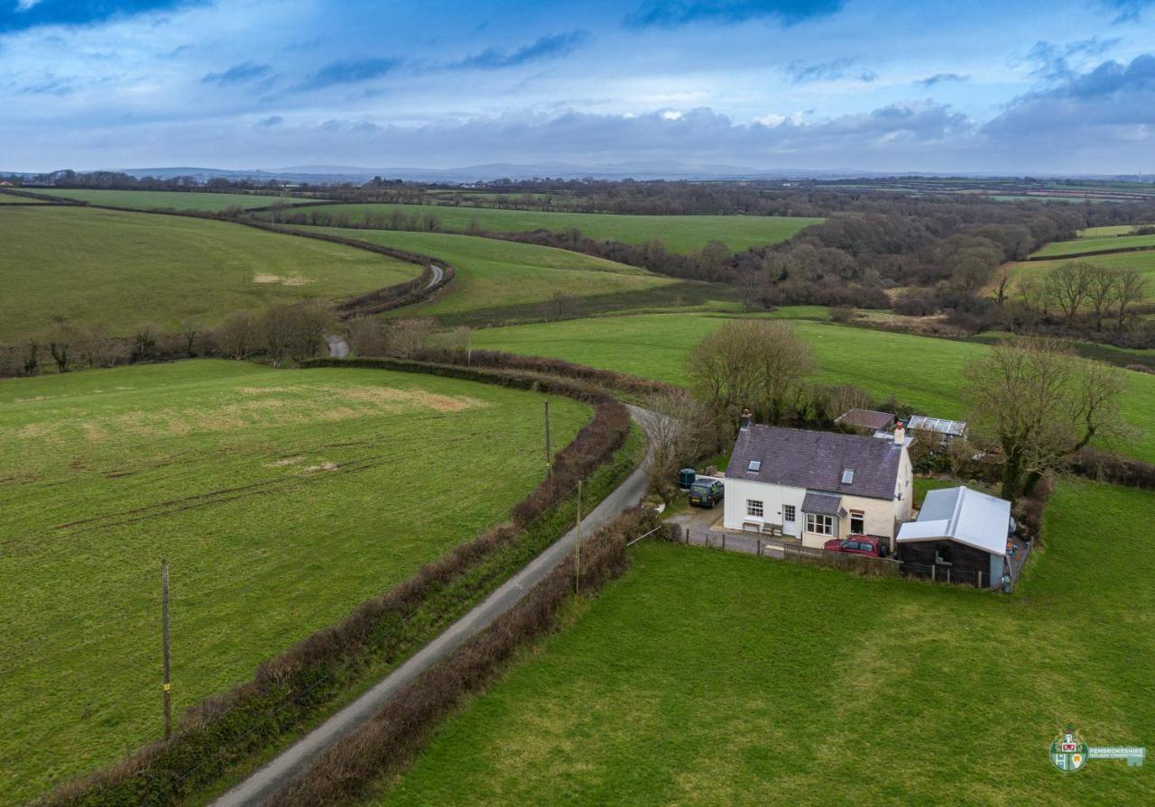 Lambston Cottage - A Pembrokeshire Home Away From Home Pelcomb Екстериор снимка